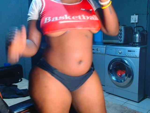 Wildeduction24xxx webcam