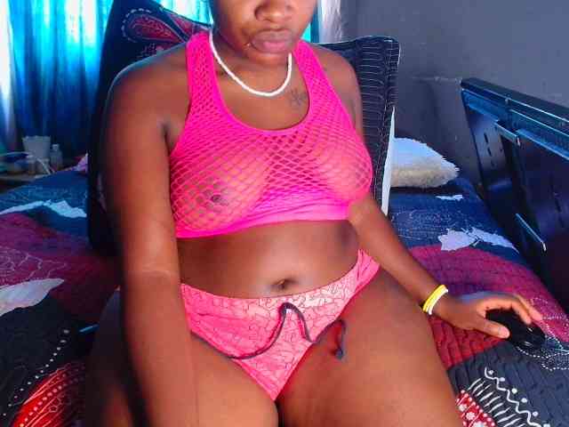 Wildeduction24xxx webcam