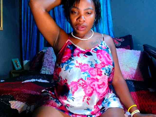 Wildeduction24xxx webcam