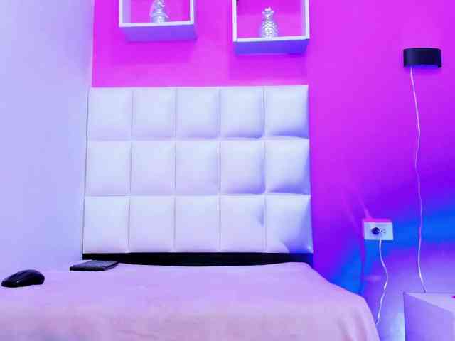 Kimberly-hot69- webcam