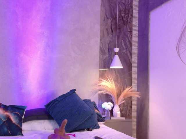 HannahPrada's BongaCams show and profile