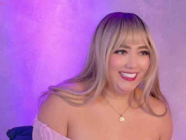 HannahPrada Live Webcam on BongaCams