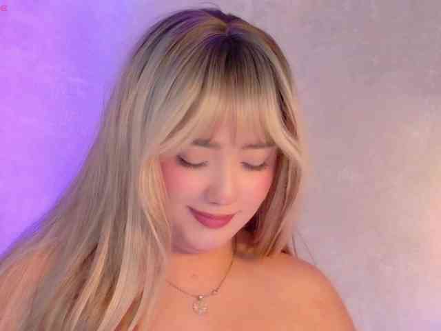 HannahPrada Live Webcam on BongaCams