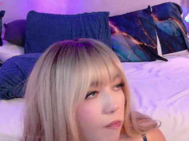 HannahPrada webcam