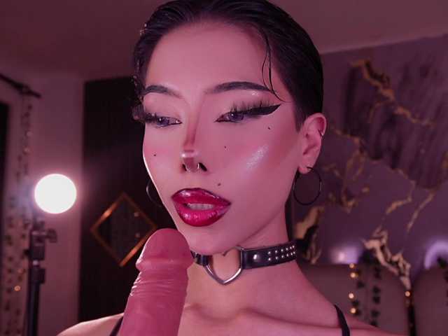 SoidaiMiu's BongaCams show and profile