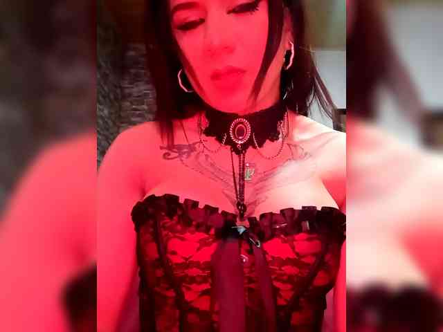 MishelleZakii webcam