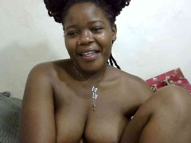 Cutefacebigasss webcam