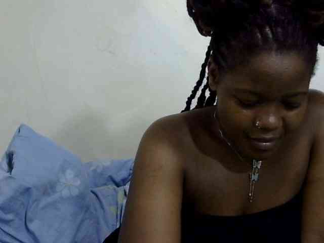 Cutefacebigasss webcam