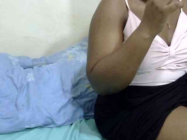 Cutefacebigasss webcam