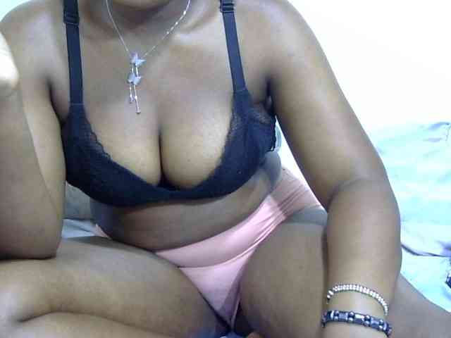 Cutefacebigasss webcam