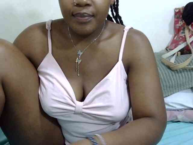 Cutefacebigasss webcam