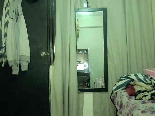 VioletSmmithh webcam