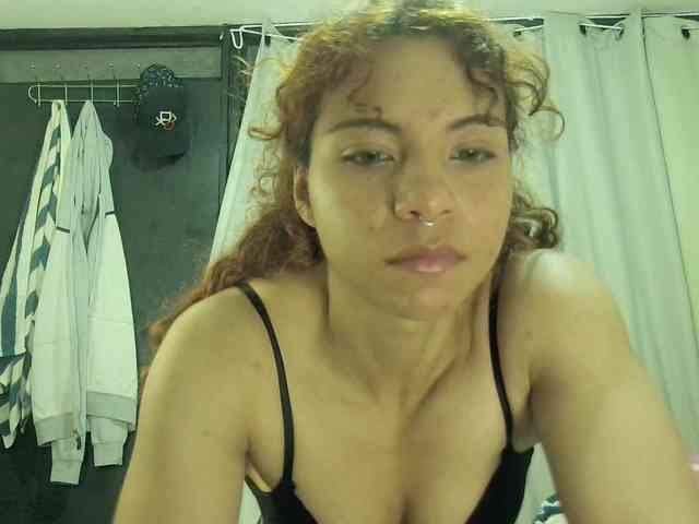 VioletSmmithh webcam