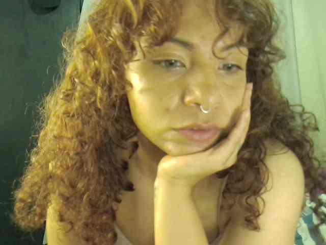 VioletSmmithh webcam