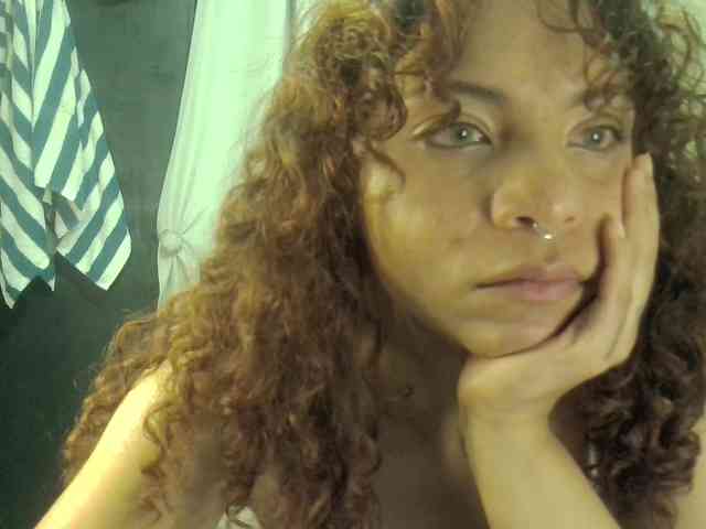 VioletSmmithh webcam