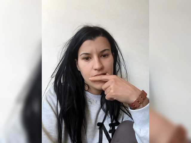 Geany9 Live Cam on BongaCams