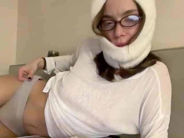 Garrysa Live Webcam on BongaCams