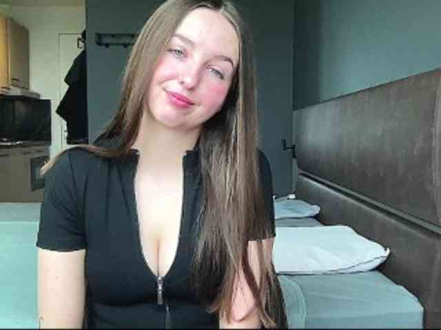 CharlotteNatural webcam