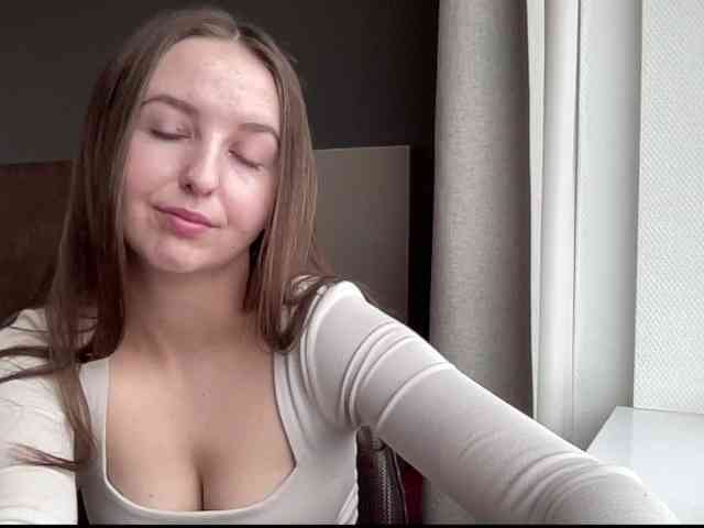 CharlotteNatural webcam