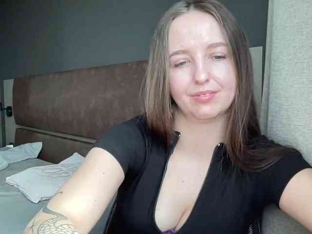 CharlotteNatural webcam