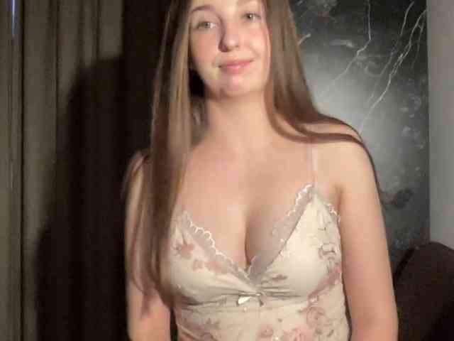 CharlotteNatural webcam