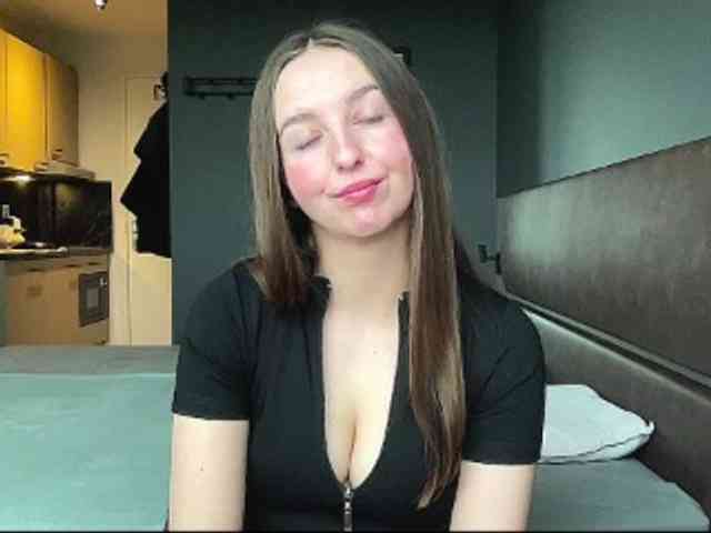 CharlotteNatural webcam