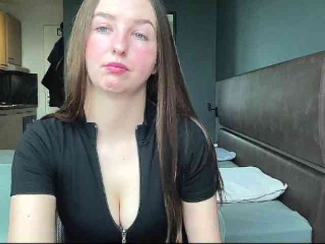 CharlotteNatural webcam