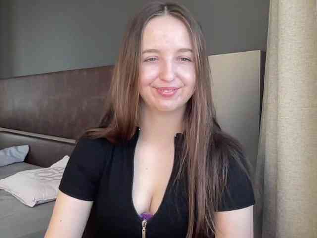 CharlotteNatural webcam