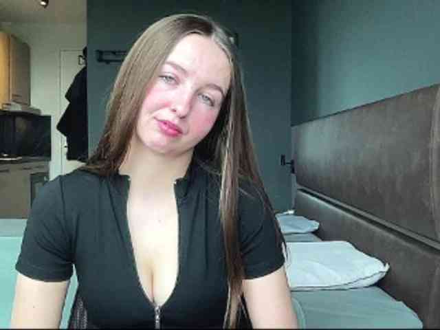 CharlotteNatural webcam