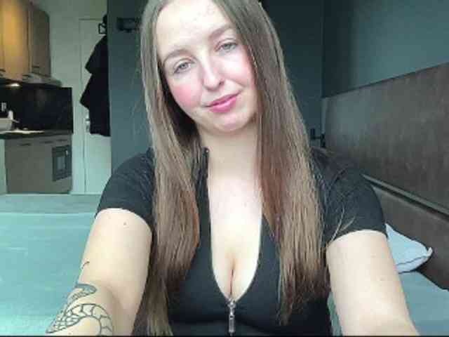 CharlotteNatural webcam