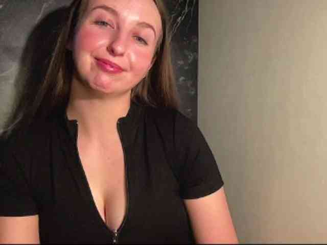 CharlotteNatural webcam