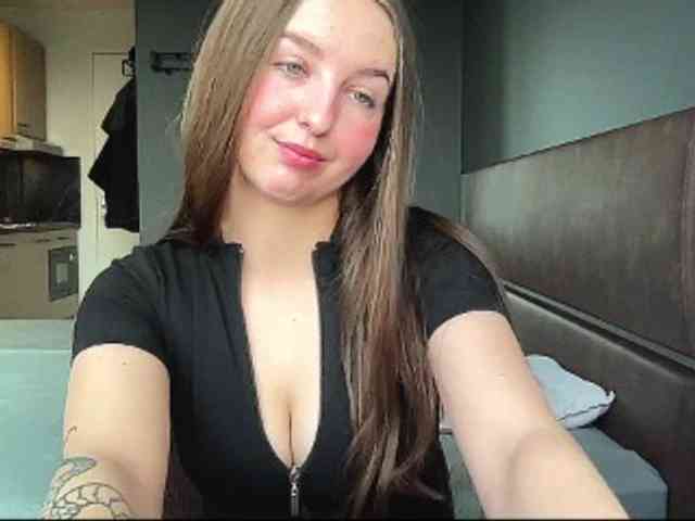 CharlotteNatural webcam