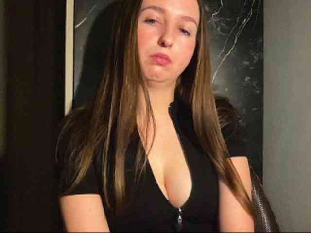 CharlotteNatural webcam