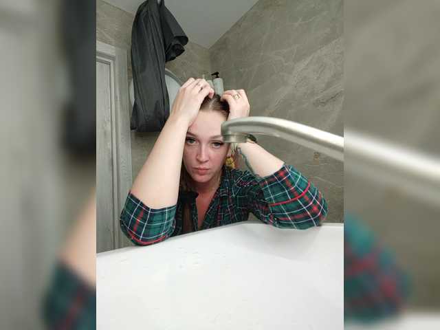 she-wolf's BongaCams show and profile