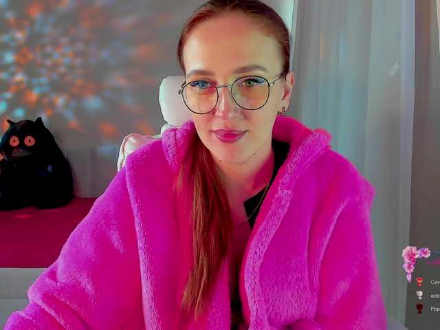 she-wolf's BongaCams show and profile