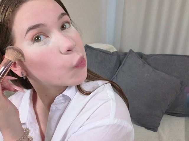 EvaBliss's BongaCams show and profile