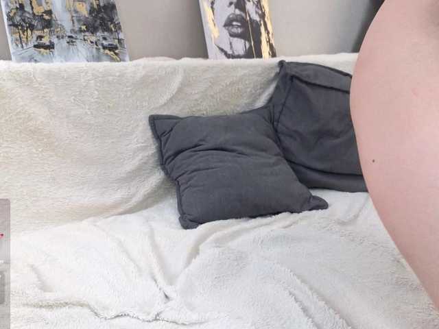 le modèle EvaBliss est en webcam porno dans un show sur le site bongacams, il possède les tags suivants: White/Caucasian,Brunette,Shaved