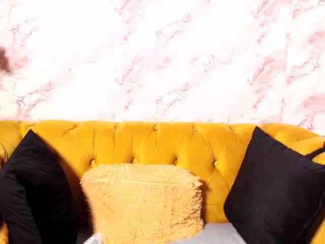 sexyBellaXXXa webcam