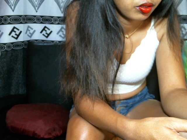 Bellah-Nastia's BongaCams show and profile