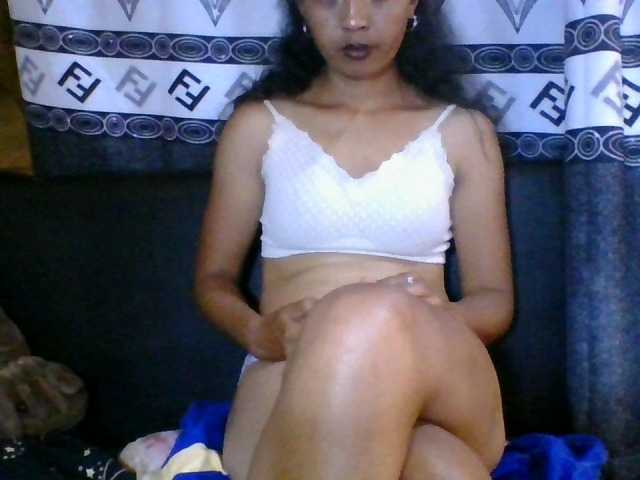 Bellah-Nastia's BongaCams show and profile