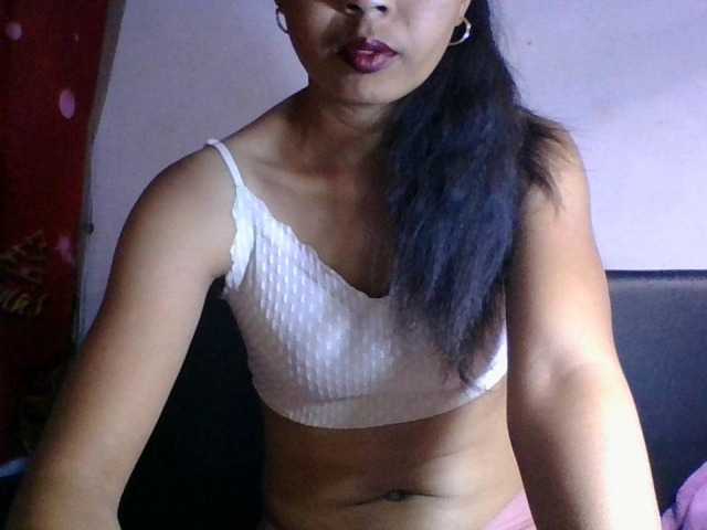 Bellah-Nastia's BongaCams show and profile