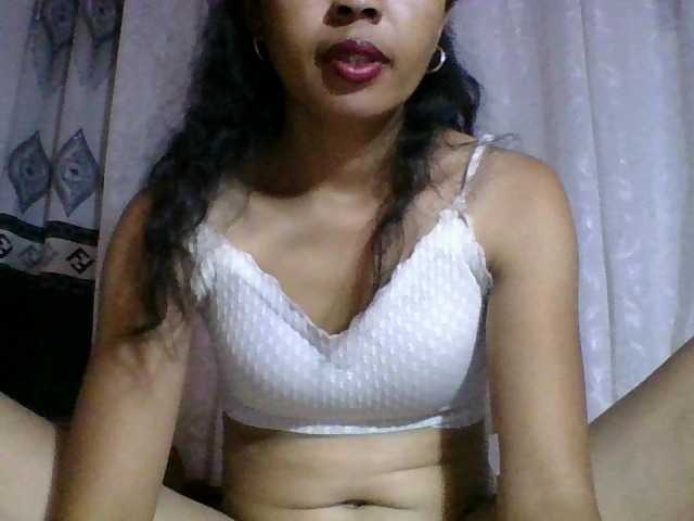 Bellah-Nastia's BongaCams show and profile