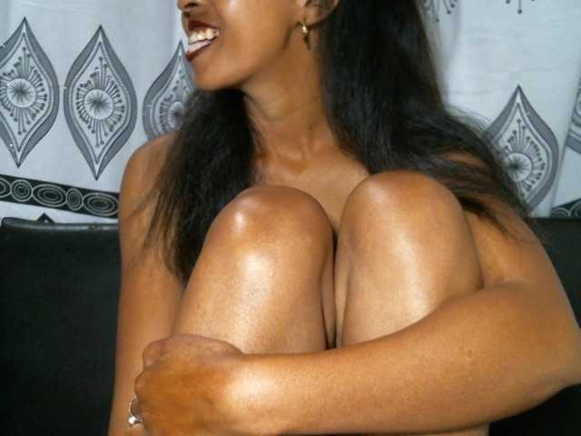 Bellah-Nastia's BongaCams show and profile