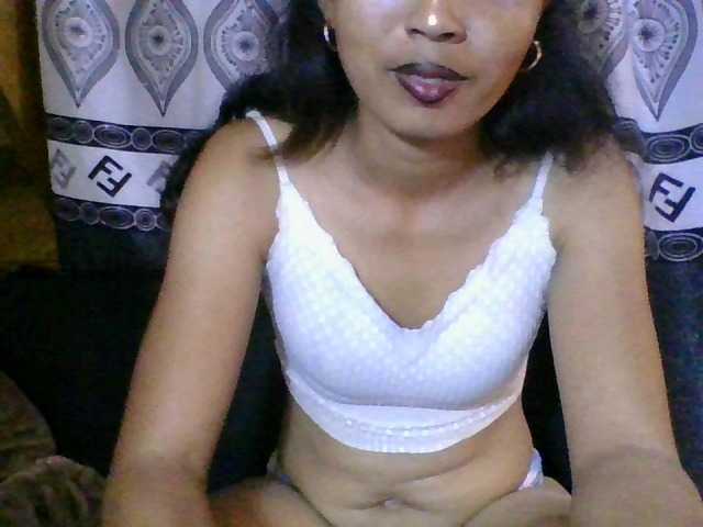 Bellah-Nastia's BongaCams show and profile