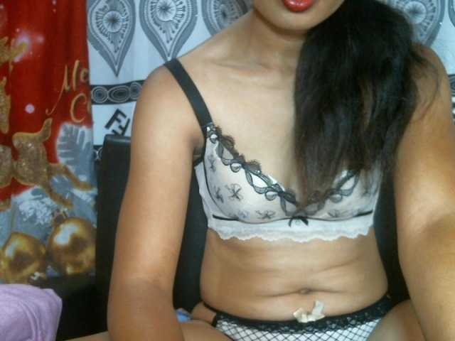 Bellah-Nastia's BongaCams show and profile