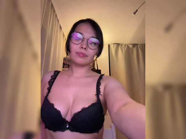 Li-Love from BongaCams is Freechat