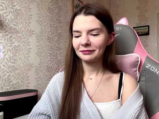 JoannGrater's BongaCams show and profile