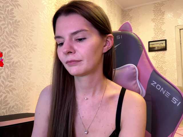 JoannGrater's BongaCams show and profile