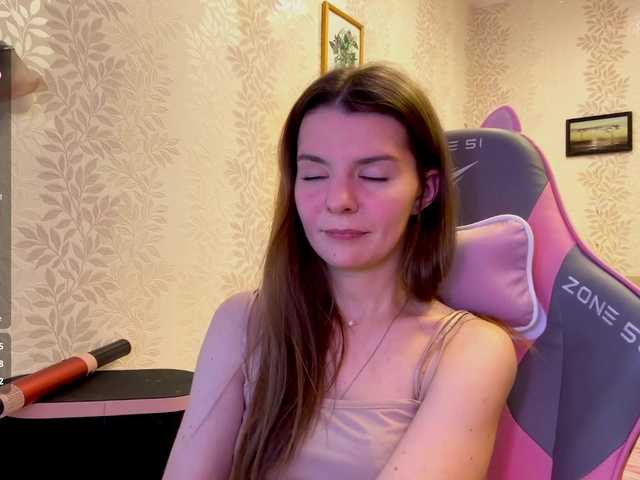 JoannGrater's BongaCams show and profile