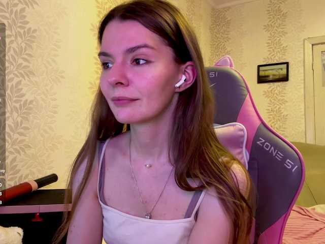 JoannGrater's BongaCams show and profile